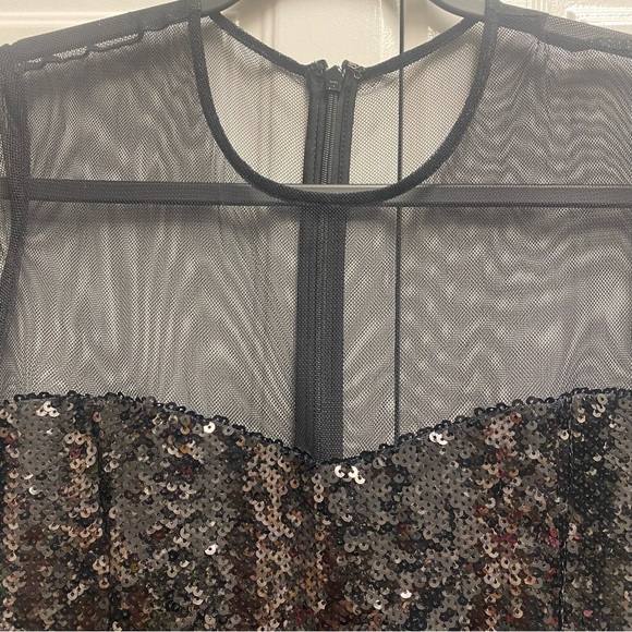 Cache Evening Dress Stunning! Size 8 - Picture 6 of 7